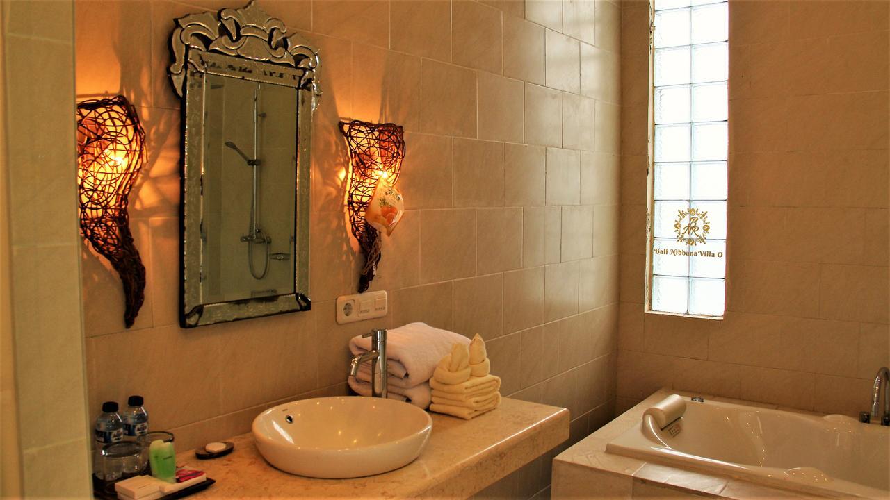 The Nibbana Villas Seminyak Buitenkant foto