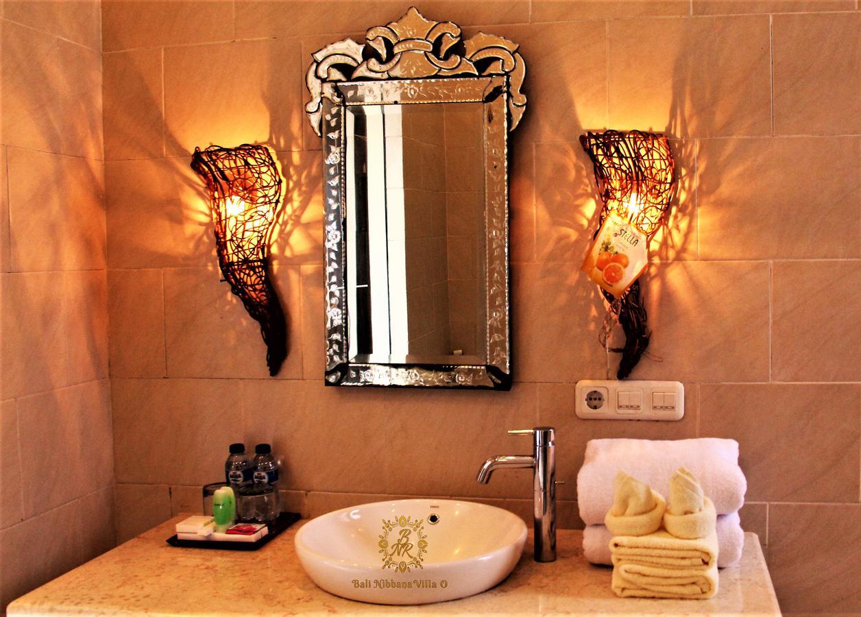 The Nibbana Villas Seminyak Buitenkant foto