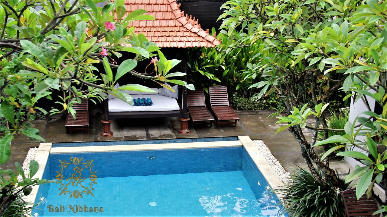 The Nibbana Villas Seminyak Buitenkant foto